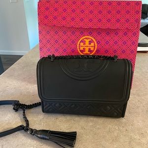 TORY BURCH SMALL MATTE FLEMMING BAG